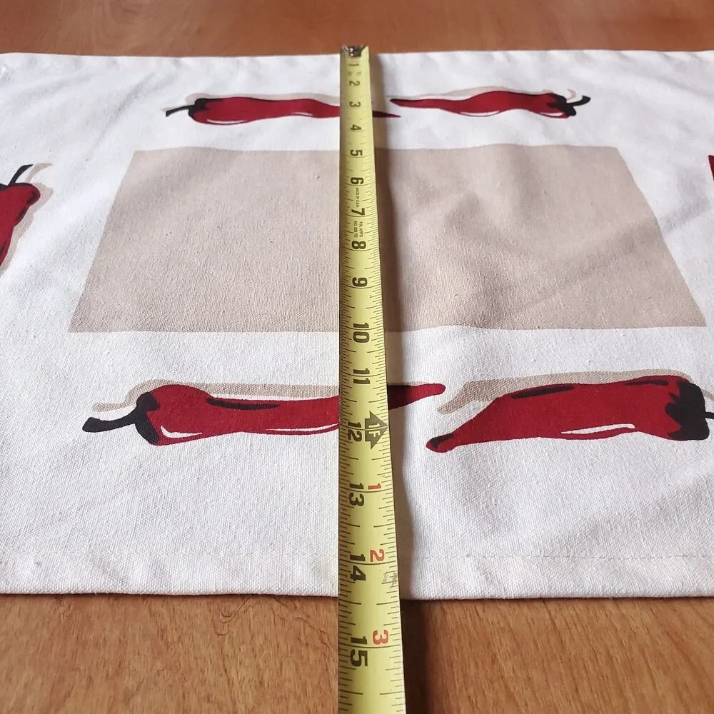 Pier 1 Chili Peppers Placemats Set of 2 Cotton Fabric 14